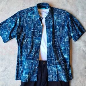 Blue Batik Short Sleeve Button-down Shirt